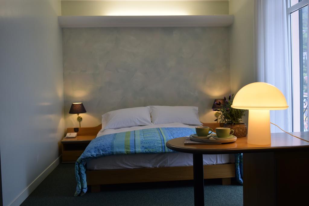 Hotel La Villa Gravedona Eksteriør bilde